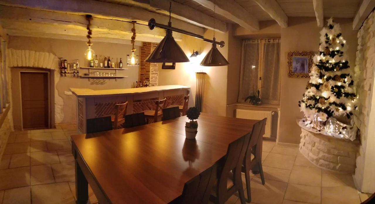 Le Domaine Des Papillons Hotel Beaujeu-Saint-Vallier-et-Pierrejux ภายนอก รูปภาพ